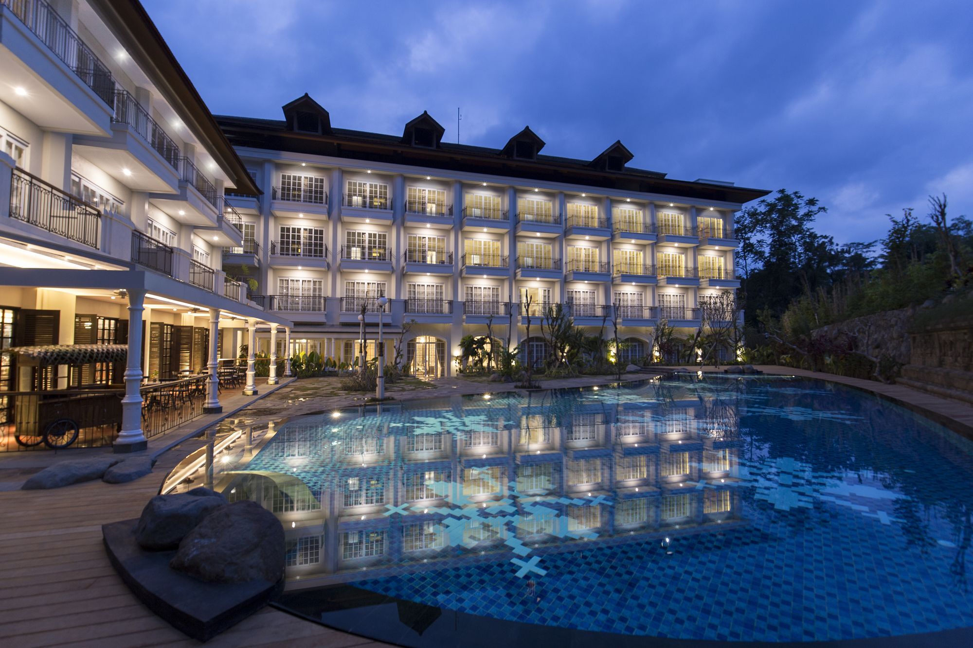 Plataran Heritage Borobudur Hotel Магеланг Экстерьер фото